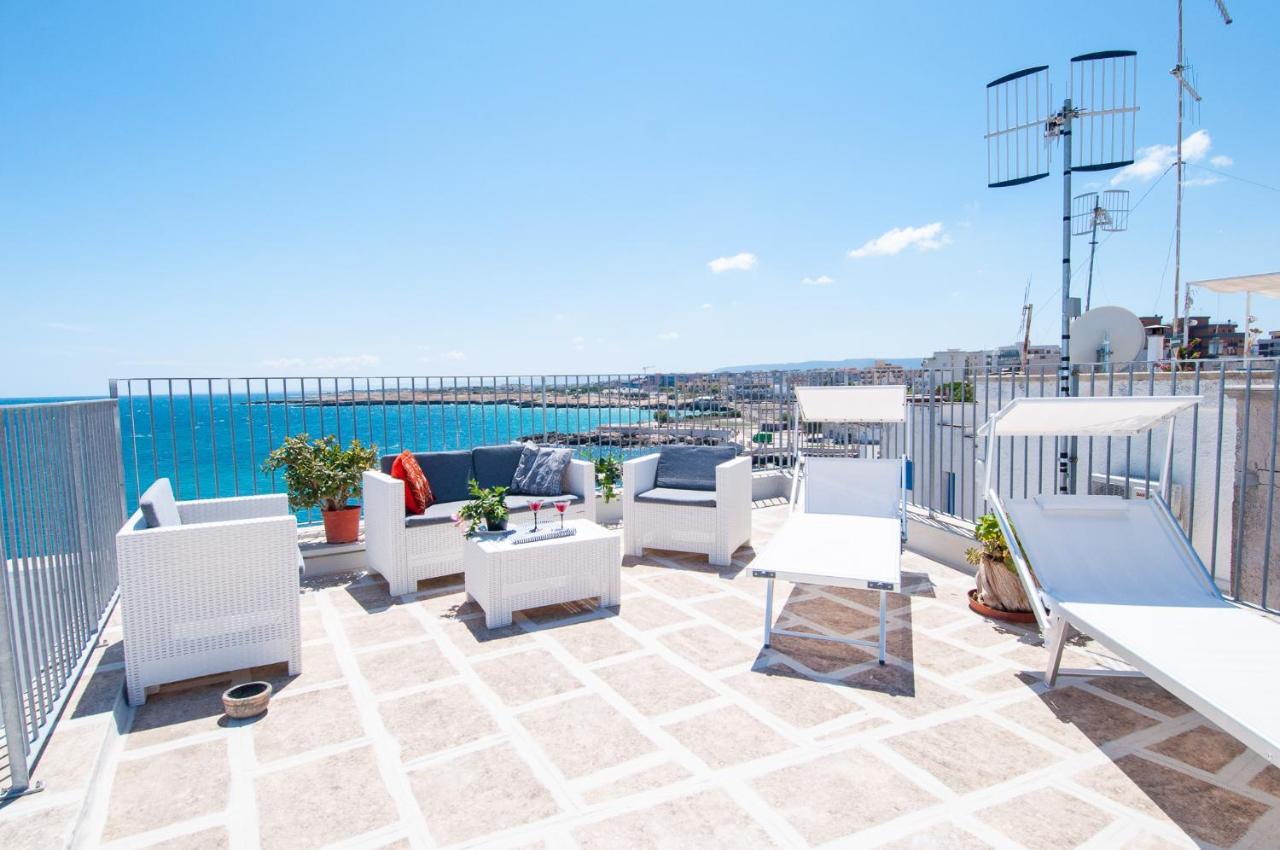 Апартаменти Helloapulia - Sea View Terrace Conchiglia Монополі Екстер'єр фото
